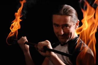 Lemmi - Feuershow, LED-Show und Lichtjonglage aus Köln / NRW - Dirk Schäfer