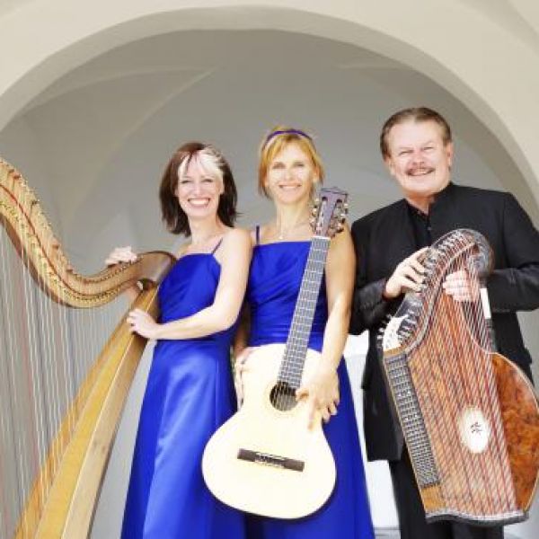 Salzburger Saitenklang - Wilfried Scharf