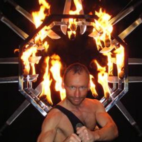 Double Action Co<b style=