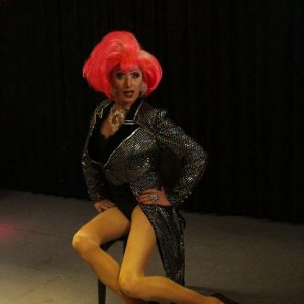 Mandy la Desh - Thomas Von Pruski