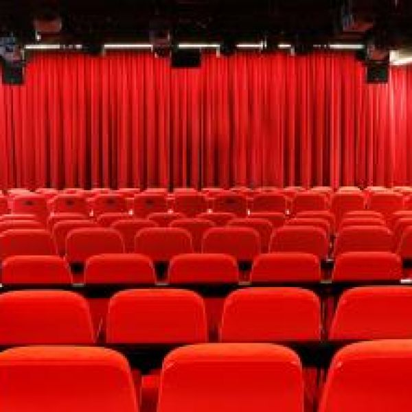 Renitenztheater Stuttgart - Andrea Davidov