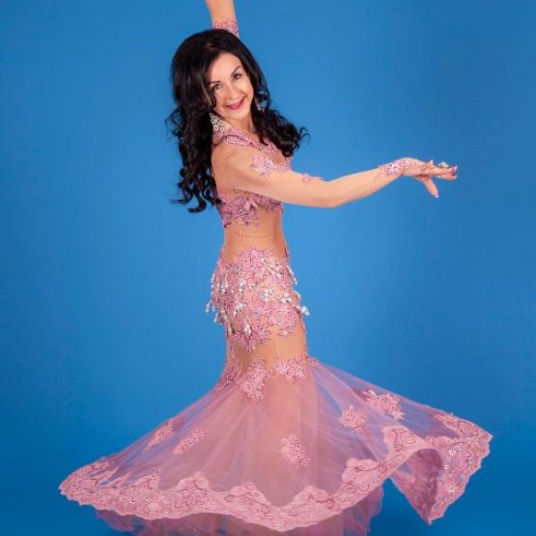 Bauchtanz NURA - Orientalische Tanzshows - Nura Stockinger