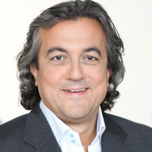 Pianist | Sänger | <b style=