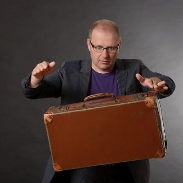 Zauberer Müller der <b style=