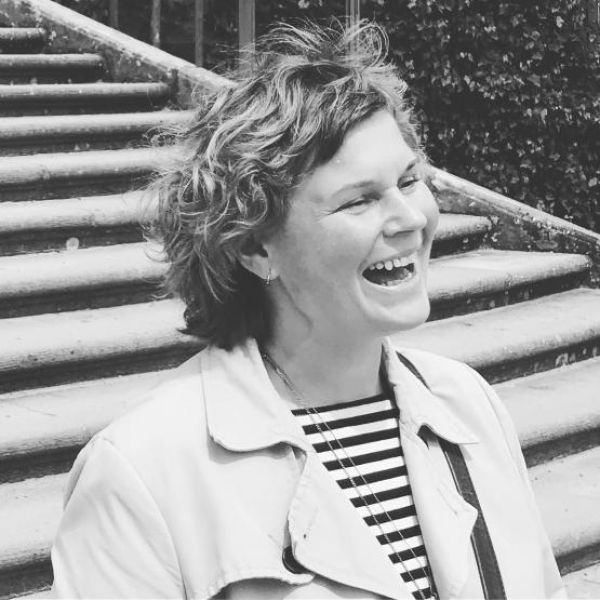 Paintingonwood - Ulrike Uhl