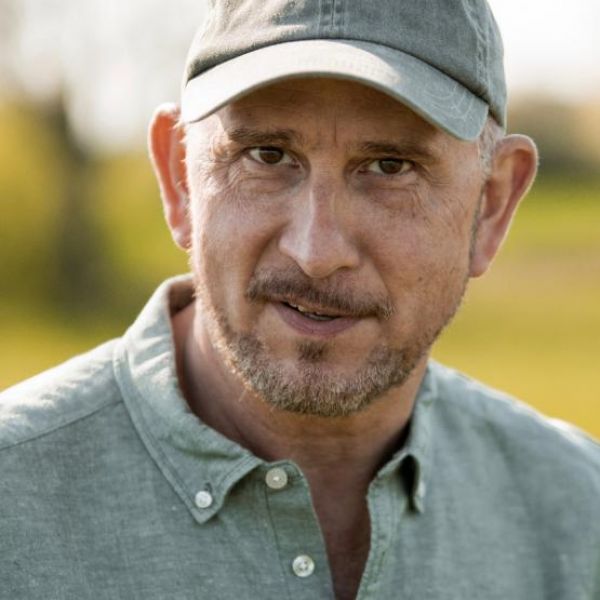 Theater und <b style=