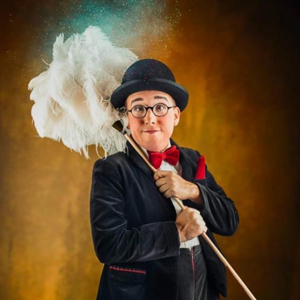 Monsieur Momo - Timo Lesniewski