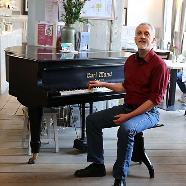 SALONPIANO - wortundton - Artur Hermanni