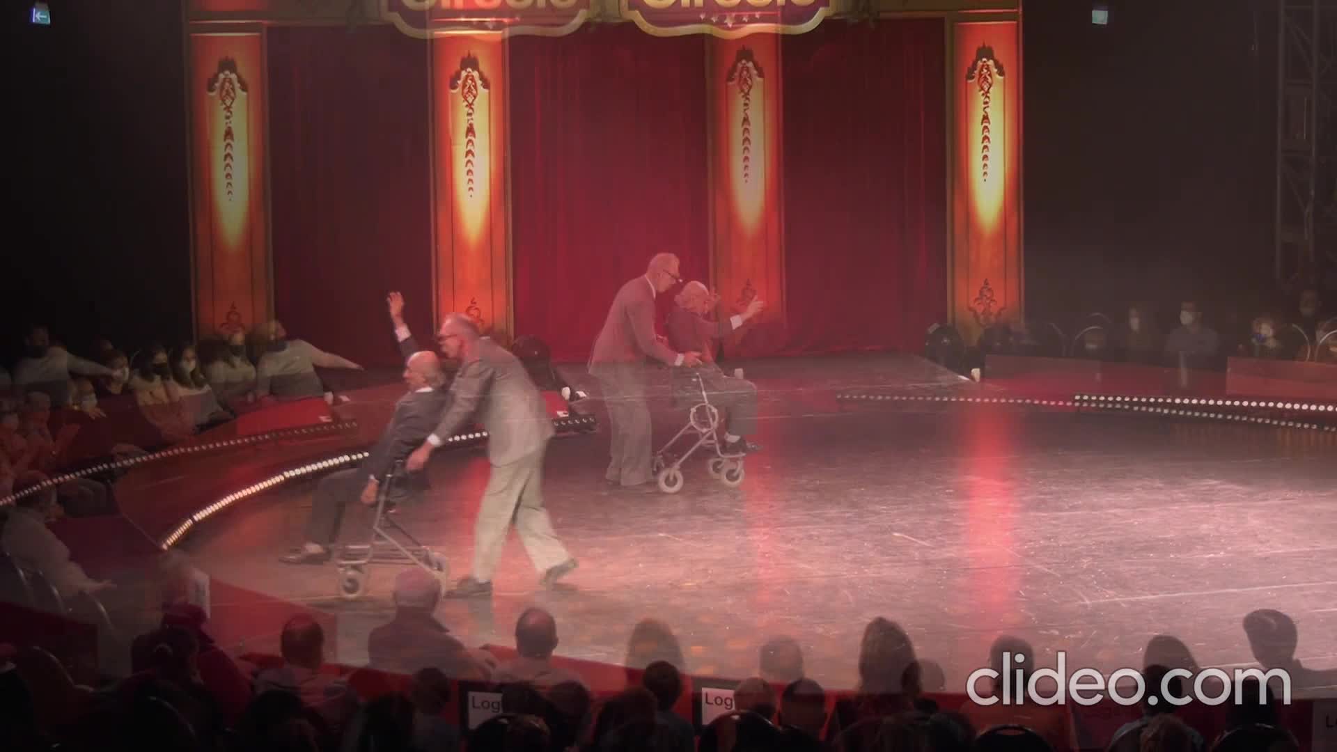 Tebe und Leiste Comedy-Show